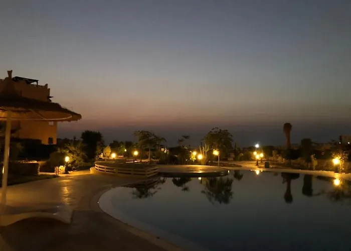 Chalet, Pools & Kite Surf, Alpesi faház Rasz Szedr